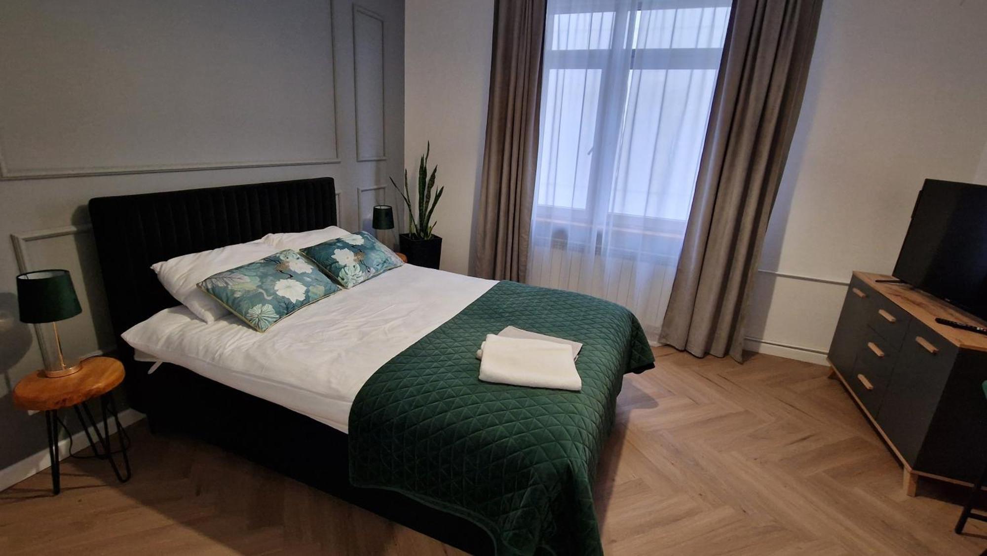 Brama Lwowska Apartamenty - Wiecej Na Www,Bramalwowska,Pl Zamość Exterior foto
