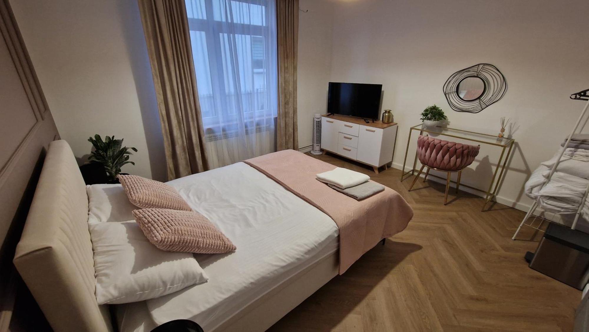 Brama Lwowska Apartamenty - Wiecej Na Www,Bramalwowska,Pl Zamość Exterior foto