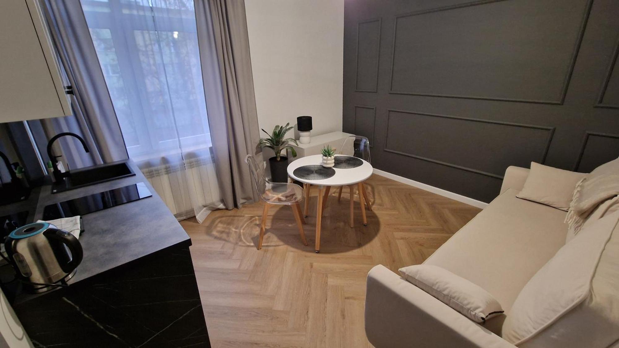 Brama Lwowska Apartamenty - Wiecej Na Www,Bramalwowska,Pl Zamość Exterior foto